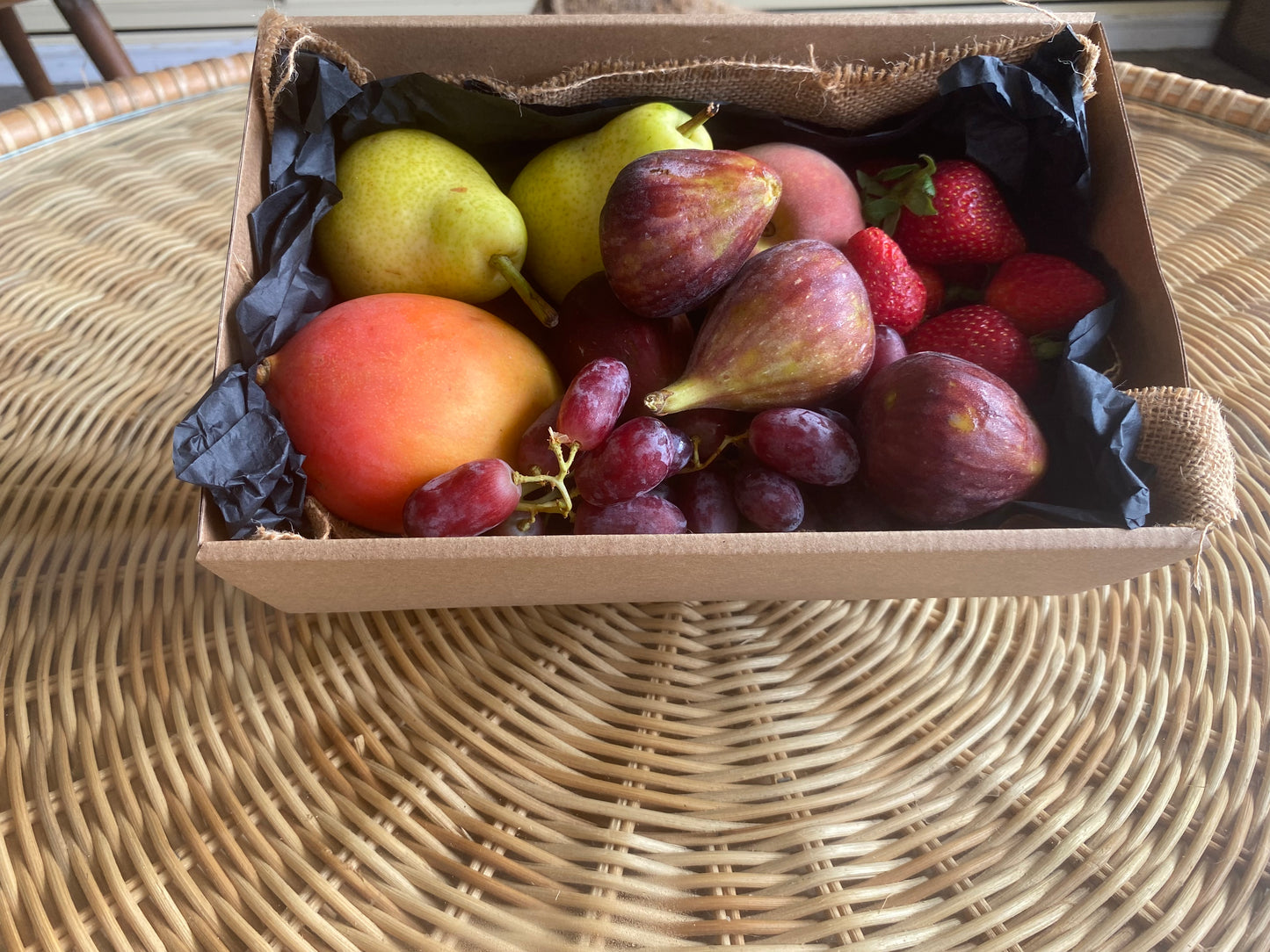 Fruit box