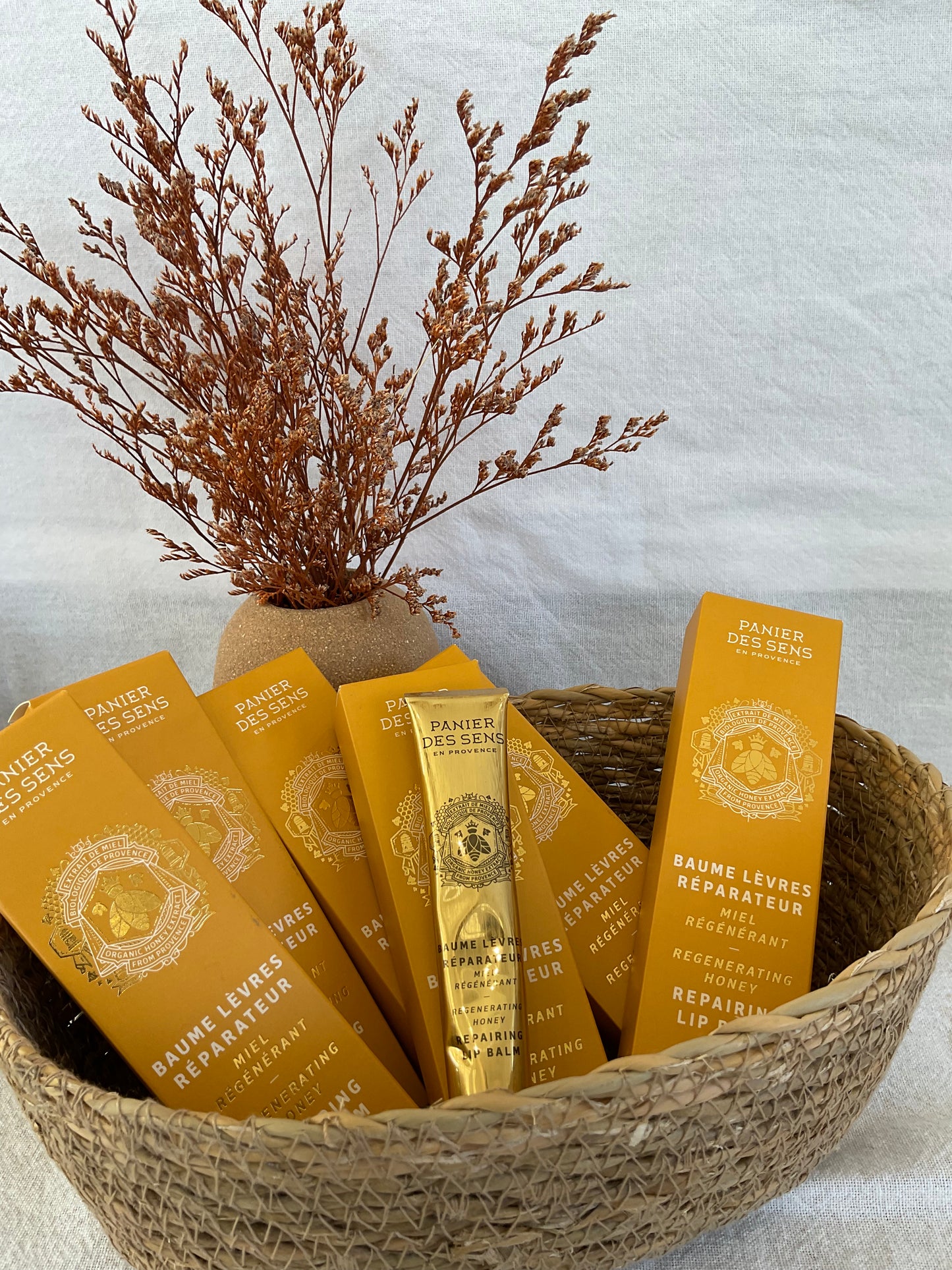 Honey lip balm