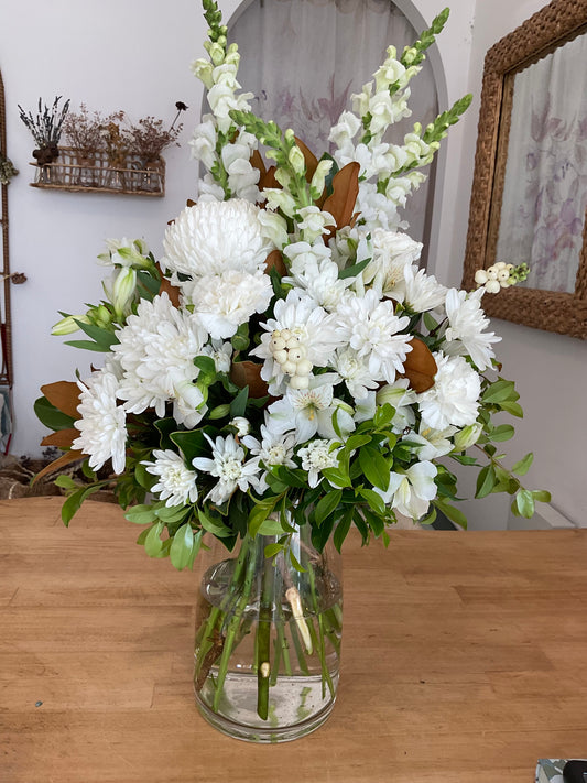 Vase arrangement