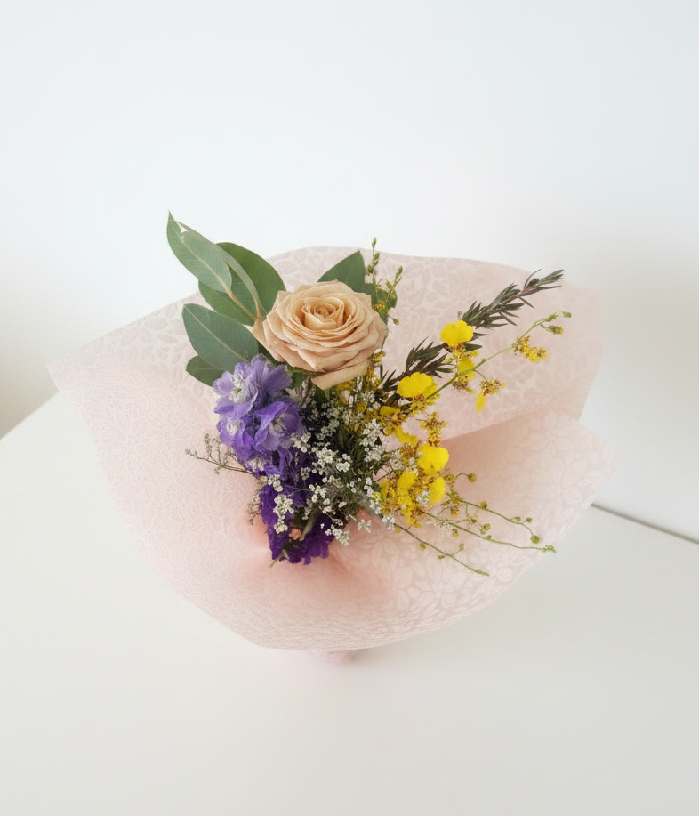 Petite flower&candle